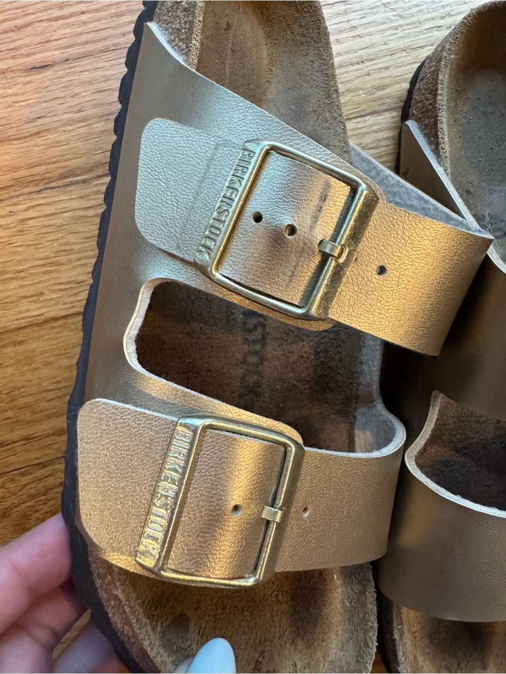 Birkenstock Arizona Sandal in Metallic Gold and Black Sole - Picture 5 of 15